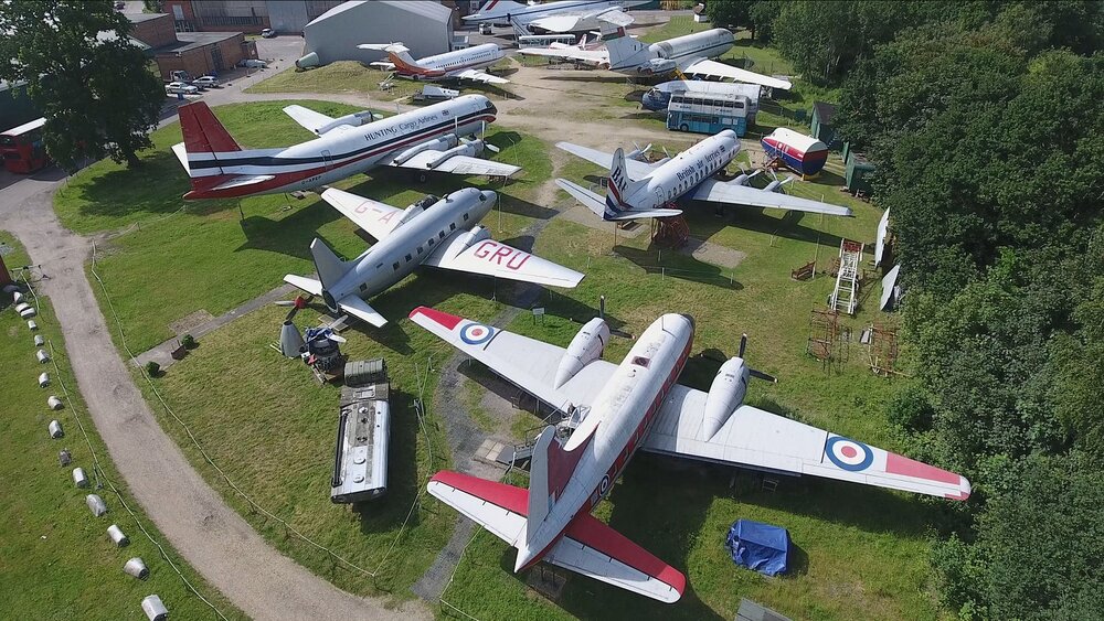 A Tale of Two Escapes: From Surrey's Royal Countryside to London's Sophisticated Heart