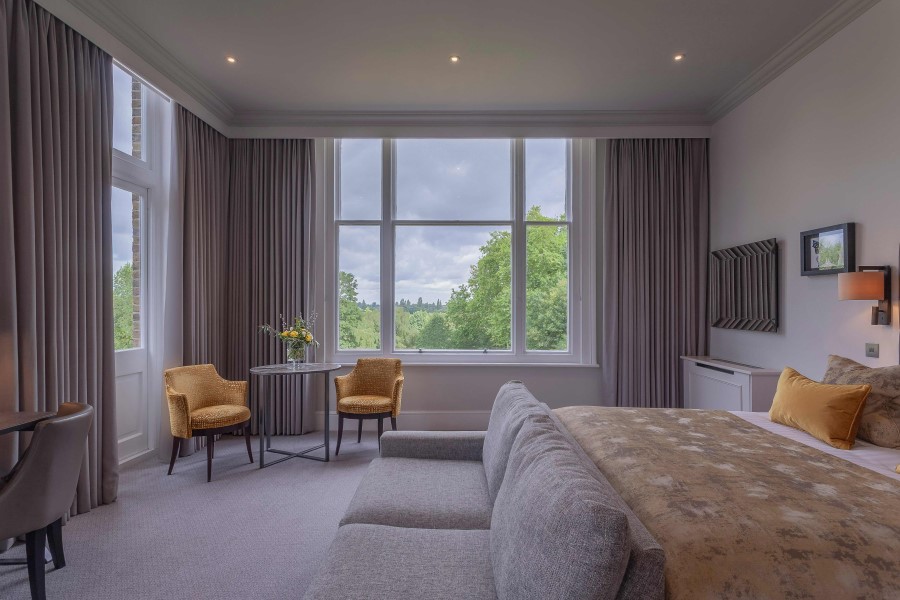 A Tale of Two Escapes: From Surrey's Royal Countryside to London's Sophisticated Heart