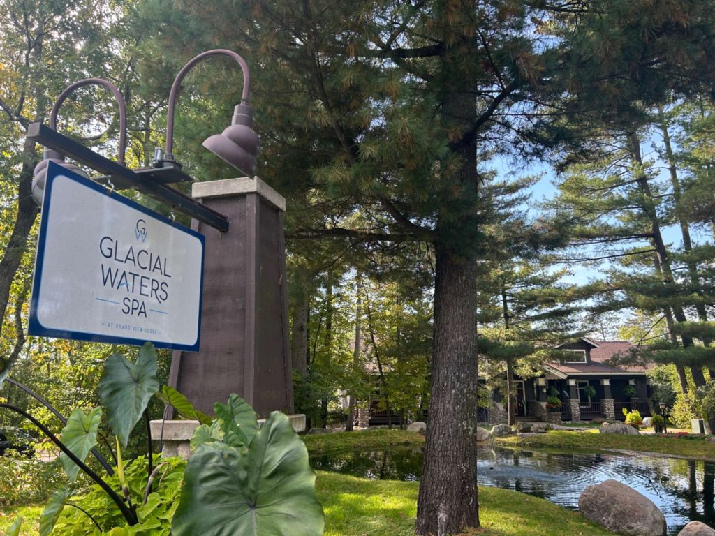 For "Minnesota Nice," Follow Me To Grand View Lodge Spa & Golf Resort
