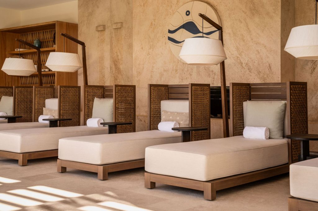 Four Seasons Resort Cabo Del Sol Elevates Winter Travel with Luxury Wellness Rituals and More