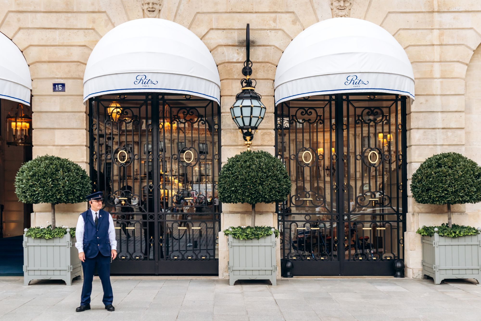 The World's Best 5-Star Hotel Concierge Services